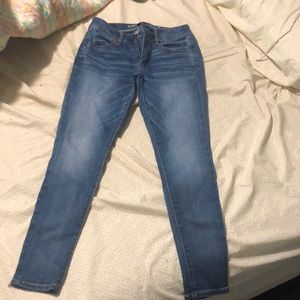 Brand new only worn once American Eagle skinny jeans
